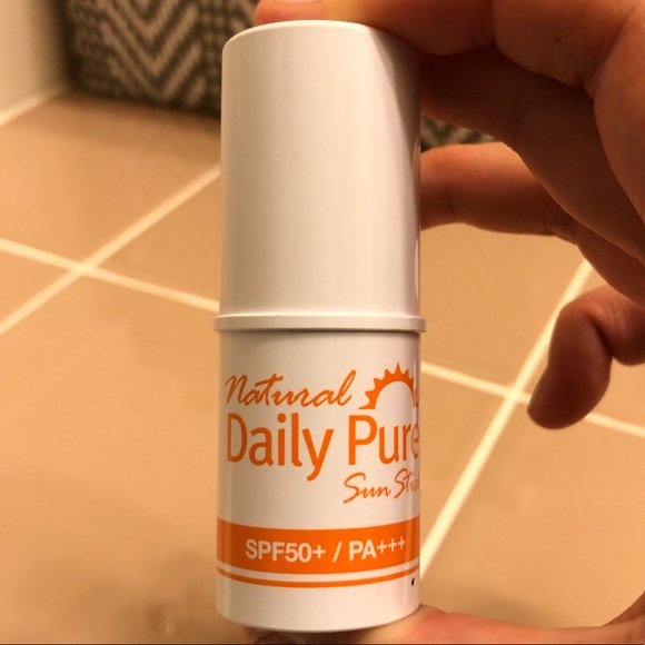 SPF 50+ Natural Daily Pure Sun Stick - Picture 1 of 1